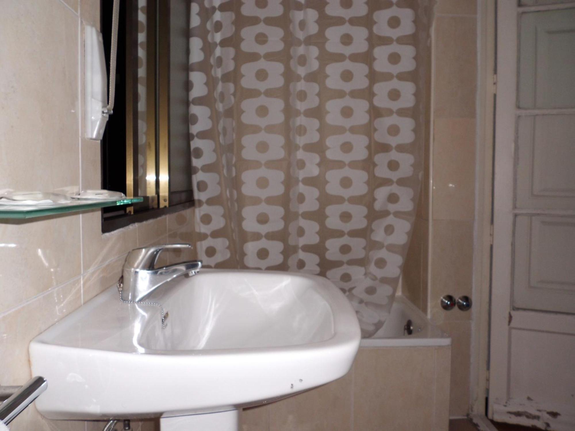 Hostal Lima Valladolid Dış mekan fotoğraf