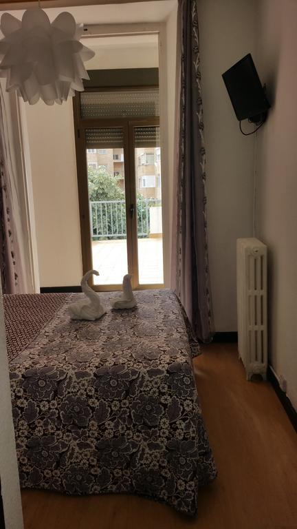 Hostal Lima Valladolid Dış mekan fotoğraf