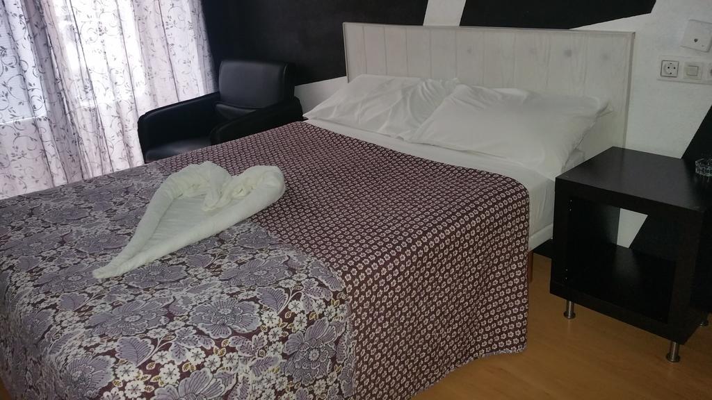Hostal Lima Valladolid Dış mekan fotoğraf