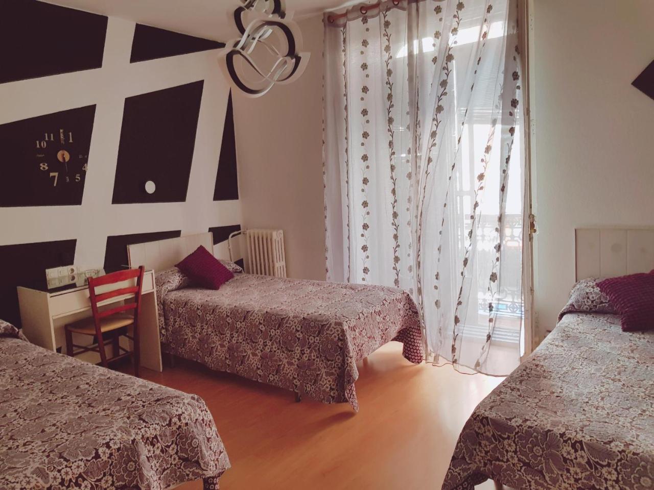 Hostal Lima Valladolid Dış mekan fotoğraf