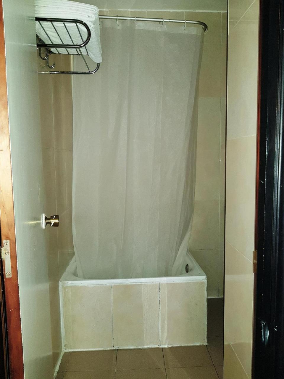 Hostal Lima Valladolid Dış mekan fotoğraf